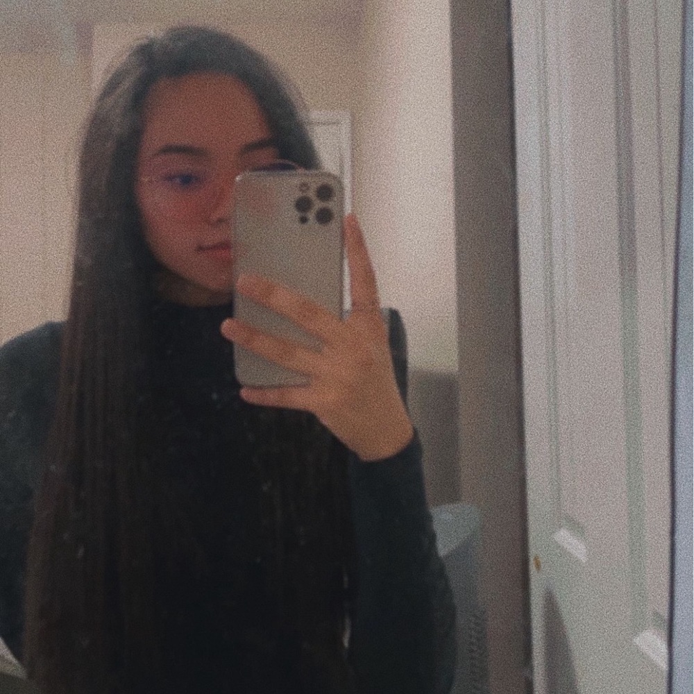 Meet your Posher, Sophia